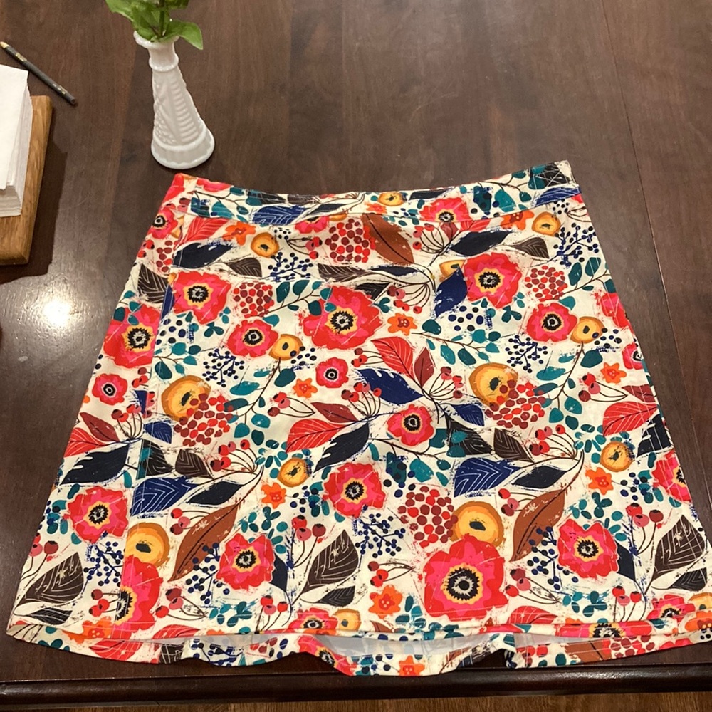 Multicolor Floral Hawaiian midi skirt